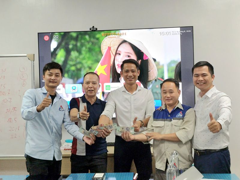 Đội ngũ Tam Long trong chương trình đào tạo nội bộ